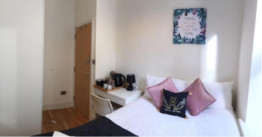 Comfy Private Bedrooms Near Euston Station, Central لندن المظهر الخارجي الصورة