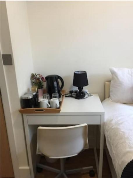 Comfy Private Bedrooms Near Euston Station, Central لندن المظهر الخارجي الصورة