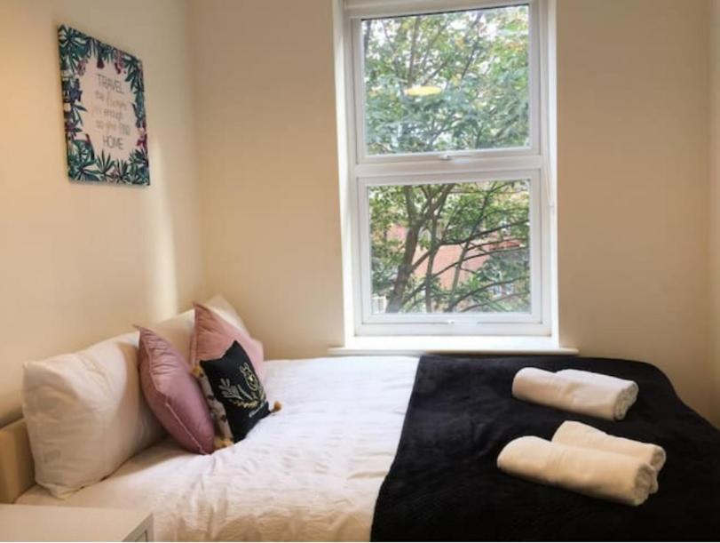 Comfy Private Bedrooms Near Euston Station, Central لندن المظهر الخارجي الصورة