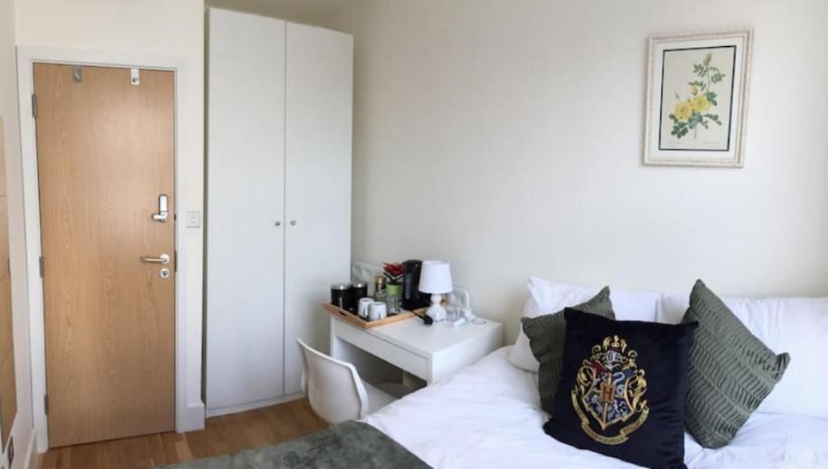 Comfy Private Bedrooms Near Euston Station, Central لندن المظهر الخارجي الصورة
