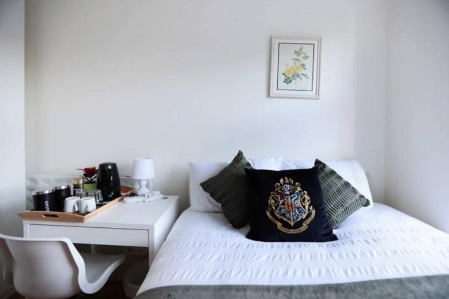 Comfy Private Bedrooms Near Euston Station, Central لندن المظهر الخارجي الصورة